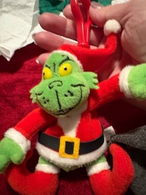 Grinch Plush Ornament Santa Suit - Green Red vintage by Hershey foods 2000 wclip
